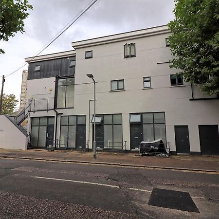 Stylish & Modern Apartment - Southend Stays Luaran gambar