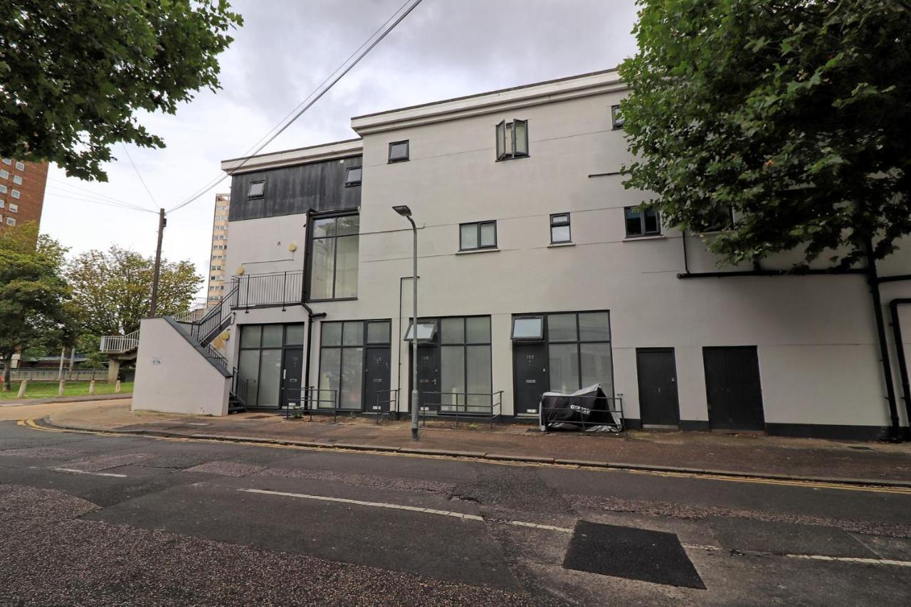 Stylish & Modern Apartment - Southend Stays Luaran gambar